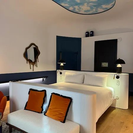 Divino & Figueres (Girona)