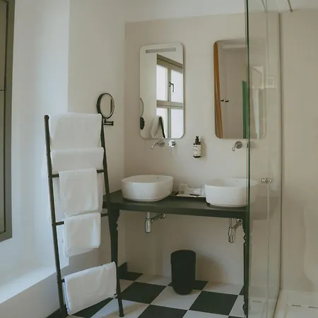 Divino & Hotel Figueras