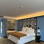 Hotel Divino By Fimedhotels