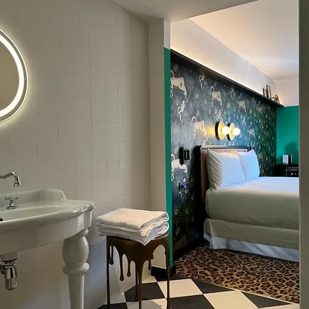 Divino & Hotel Figueres (Girona)